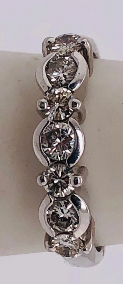 14 Karat White Gold Diamond Band Anniversary Bridal Ring 0 75 TDW