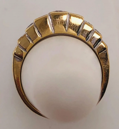 14 Karat Yellow Gold And Graduating Nine Diamond Anniversary Ring 1 00 TDW