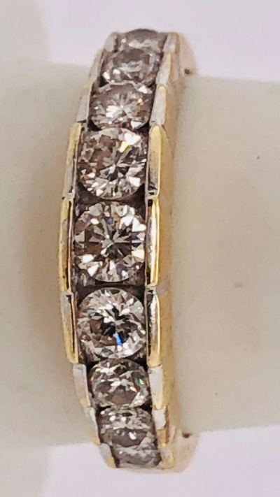 14 Karat Yellow Gold And Graduating Nine Diamond Anniversary Ring 1 00 TDW