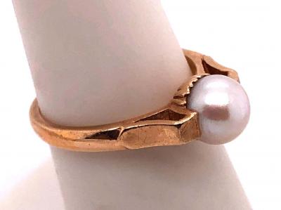 14 Karat Yellow Gold B F Pearl Ring
