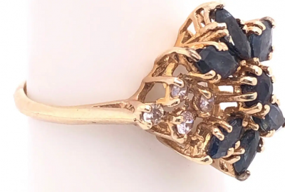 14 Karat Yellow Gold Cluster Ring with Onyx and Diamonds
