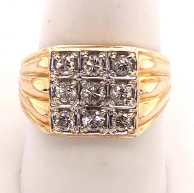 14 Karat Yellow Gold Contemporary Ring with 9 Round Diamonds