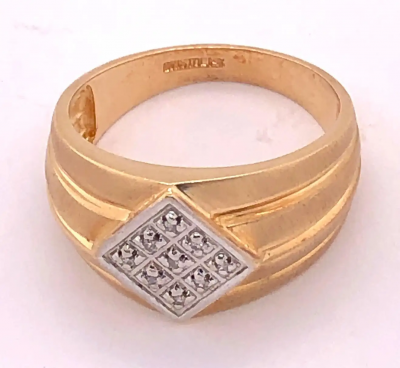 14 Karat Yellow Gold Contemporary Ring with Diamonds