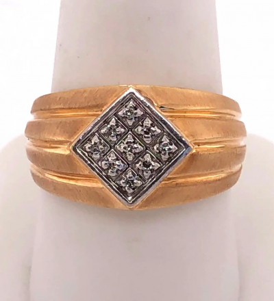 14 Karat Yellow Gold Contemporary Ring with Diamonds