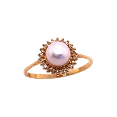 14 Karat Yellow Gold Fashion Pearl Ring with Diamonds