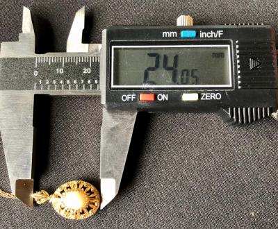 14 Karat Yellow Gold Necklace with Pendant