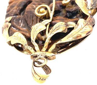 14 Karat Yellow Gold Pendant with Semi Precious Stone