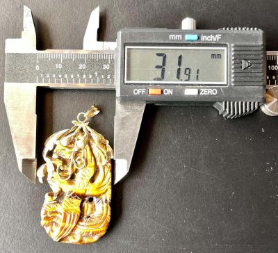 14 Karat Yellow Gold Pendant with Semi Precious Stone