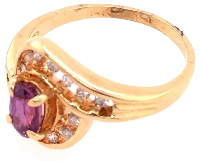14 Karat Yellow Gold Purple Peridot Ring with Round Diamond Accents 0 14 TDW