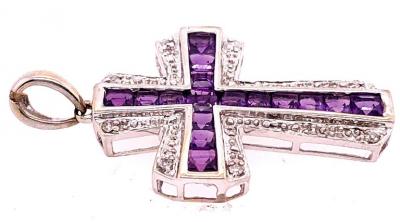 14 Karat Yellow and White Gold Charm Pendant with Diamond and Amethyst