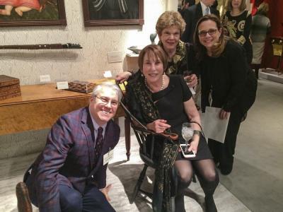 David Schorsch (David Schorsch-Eileen Smiles Antiques), Bobbie Falk (collector), Wendy Cooper (Winterthur curator emeritus), Eileen Smiles (David Schorsch-Eileen Smiles Antiques) in David and Eileen