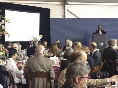 Antiques Dealers Association of America president Steve Powers introduced the speakers at the ADA dinner honoring Yale curator Patricia Kane.