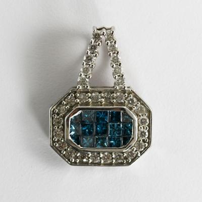 14K White Gold Blue White Diamond Earrings Pendant Set