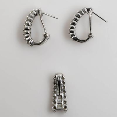 14K White Gold Diamond Earrings Pendant 1 50tdw 6g