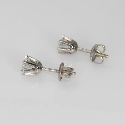 14K White Gold Diamond Studs Earrings 1 03TDW J Si2 1 3gr