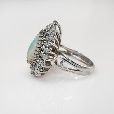 14K White Gold Vintage Opal Diamond Ring 8 7g 35tdw