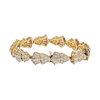 14K YELLOW GOLD ROUND AND BAGUETTE CUT 13 50 CARAT ESTATE BRACELET