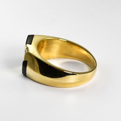 14K Yellow Gold Black Onyx Diamond Ring