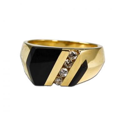 14K Yellow Gold Black Onyx Diamond Ring