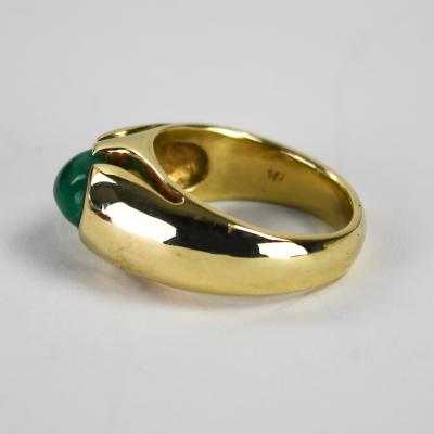 14K Yellow Gold Emerald Cabochon Ring 3 00ct