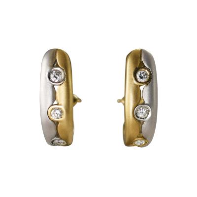 14k Two Tone 3 stone Diamond Hoop Earrings 0 60ctw