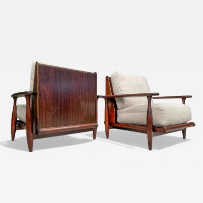  Liceu de Artes e Of cios Pair of Armchairs in Rosewood Boucle Liceu De Artes 1960s Lot 218