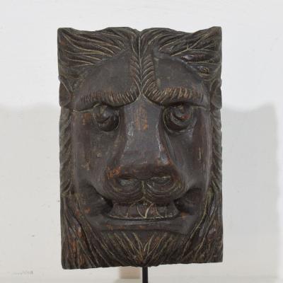 17th 18th Century French Carved Wooden Lion Head