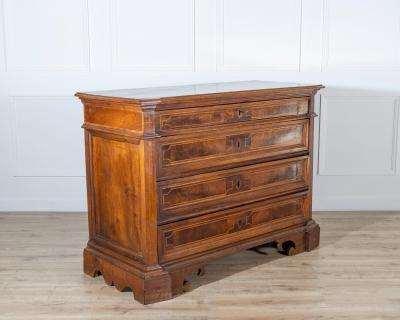 17th Century Central Italian Walnut Commode with Maple Inlay
