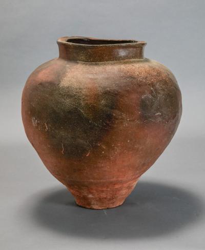 17th Century Huge Echizen Tsubo