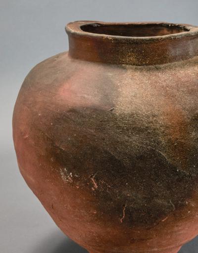 17th Century Huge Echizen Tsubo