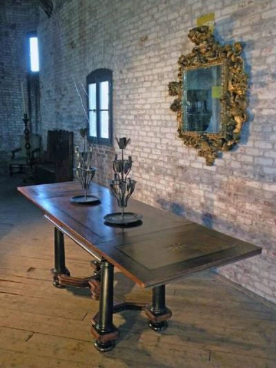 17th Century Inlaid Dutch Draw Leaf Table