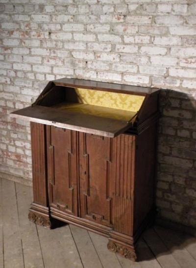 17th Century Italian Baroque Walnut Credenza or Desk
