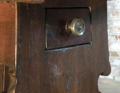 17th Century Italian Baroque Walnut Oval Drop Leaf Table