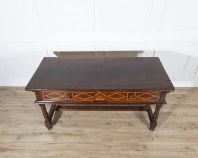 17th Century Italian Fratino Table in Walnut with Cherry Inlay