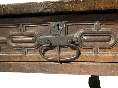 17th Century Spanish Baroque Walnut Table