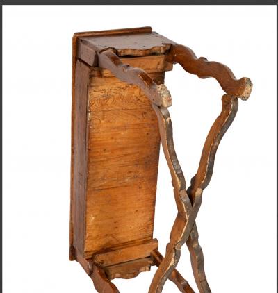 17th Century Spanish Castilla Walnut Side Table