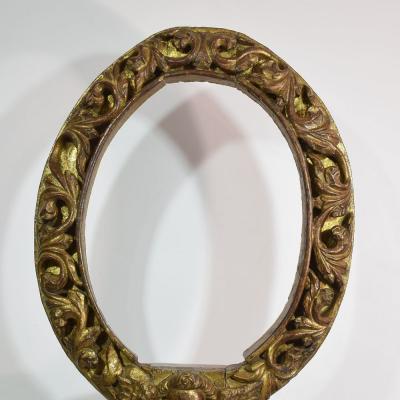 17th Century Spanish Giltwood Baroque Altarpiece with Angel Head