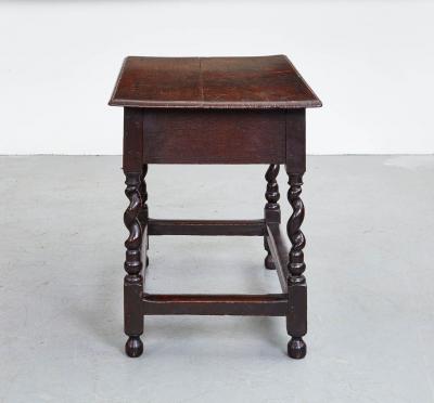 17th c English Corkscrew Leg Table