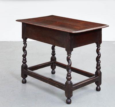 17th c English Corkscrew Leg Table