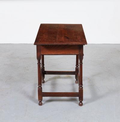17th c English Oak Table