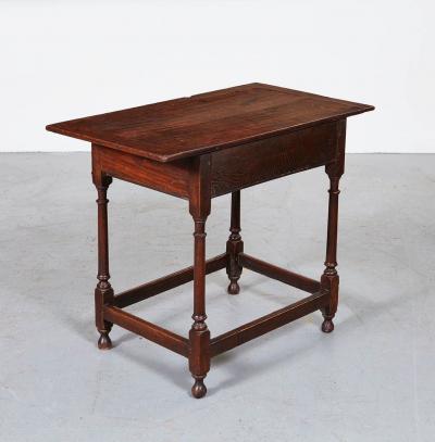 17th c English Oak Table