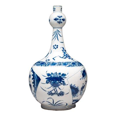 17th century Dutch Delft Bottle vase with chinoiserie decoration