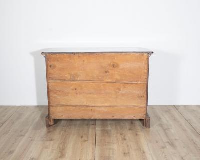 17th century Emilian Chest Of Drawers In Solid Walnut