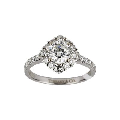 18 Carat White Gold And Diamond Ring