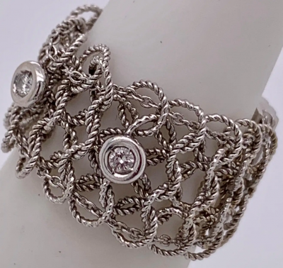 18 Karat White Gold Link Three Diamond Wedding Band Bridal Ring 3 00 TDW