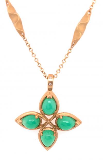 18 Karat Yellow Gold Caleo Chrysoprase Pendant Necklace