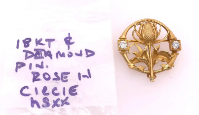 18 Karat Yellow Gold Floral Pin or Brooch Having Two Diamonds