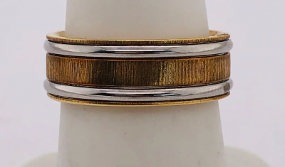 18 Karat Yellow Gold Platinum Ring Bridal or Wedding Band Ring