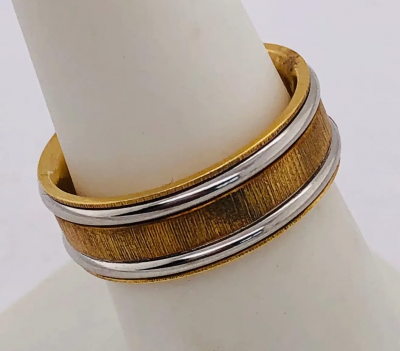 18 Karat Yellow Gold Platinum Ring Bridal or Wedding Band Ring