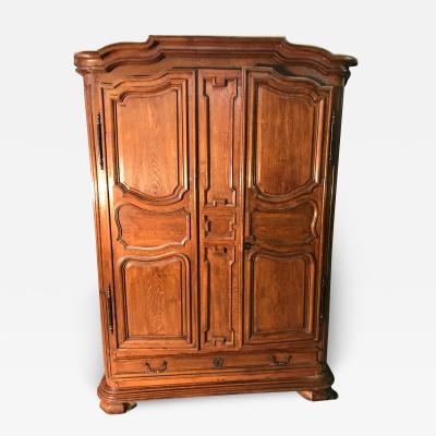 1820s ITALIAN OAK ARMOIRE